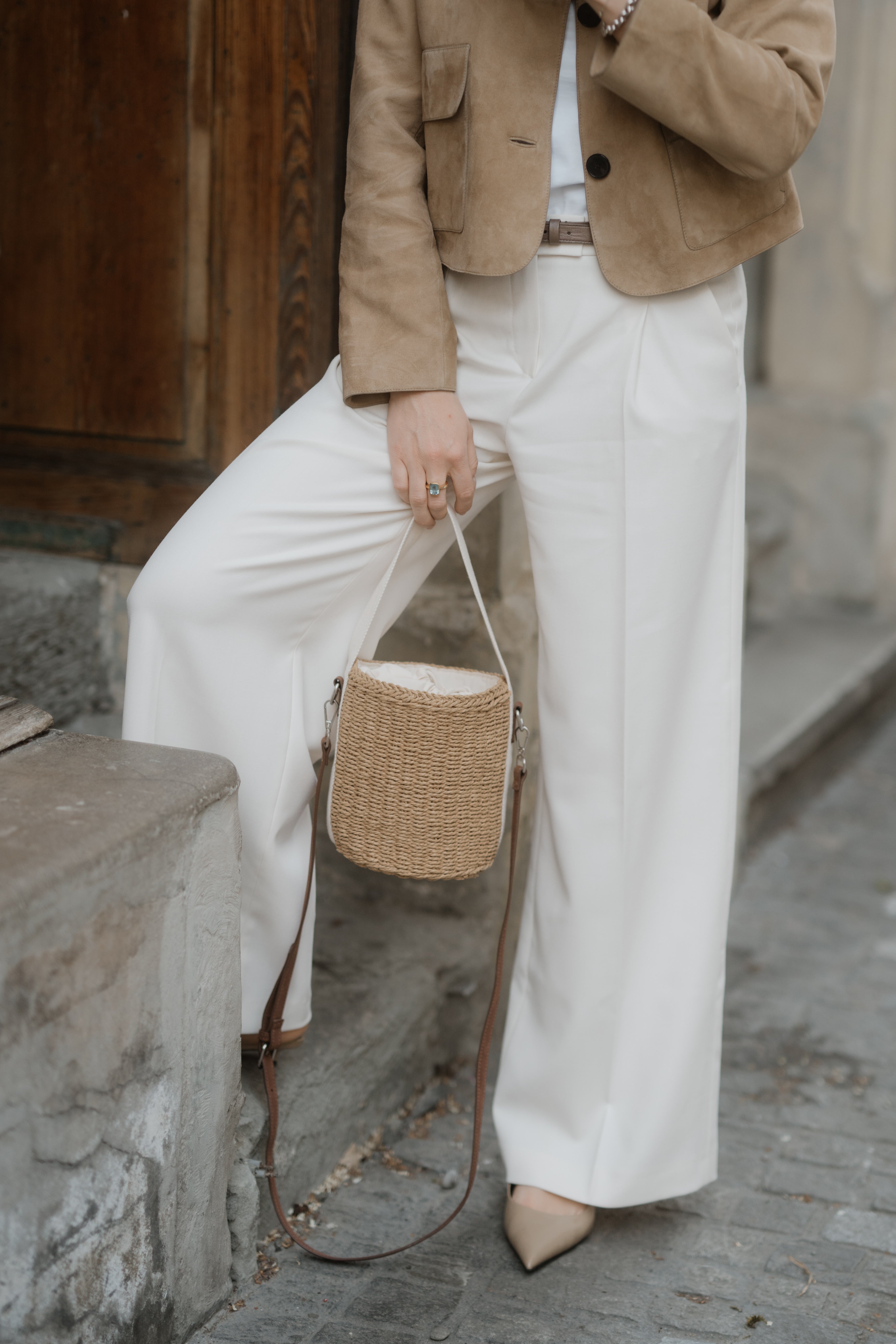 Straw Bucket Gaia